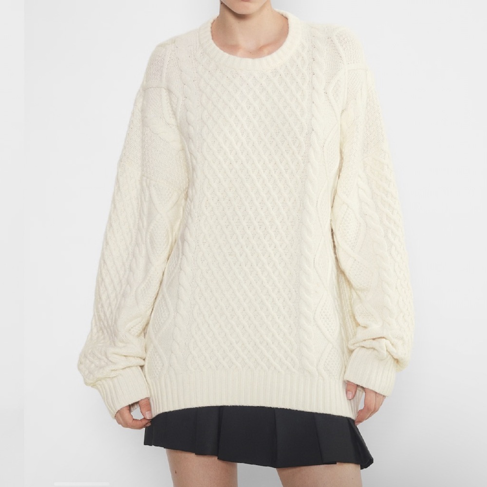 Aritzia Sunday Best Peggy Sweater